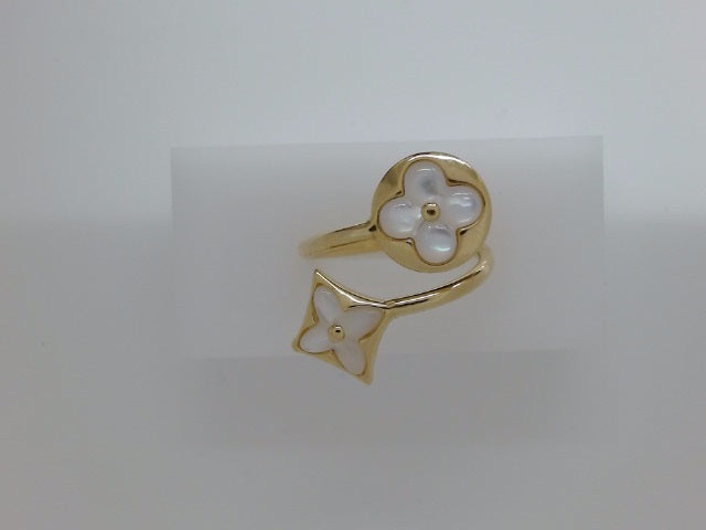 14k Yellow Gold Women's Ring 3.1g