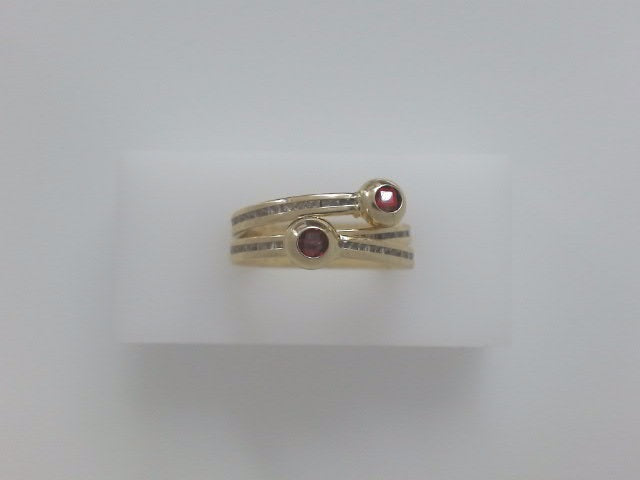 14k Yellow Gold Women's Ring 3.8g