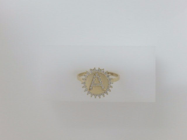 14k Yellow Gold Women's Ring 2.1g