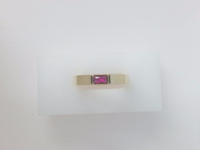 14k Yellow Gold Women's Ring 3.8g
