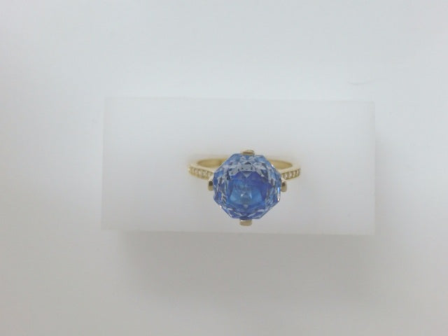14k Yellow Gold Women's Ring 3.8g