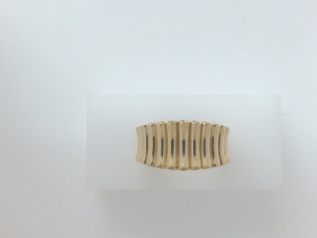 14k Yellow Gold Women's Ring 5.5g