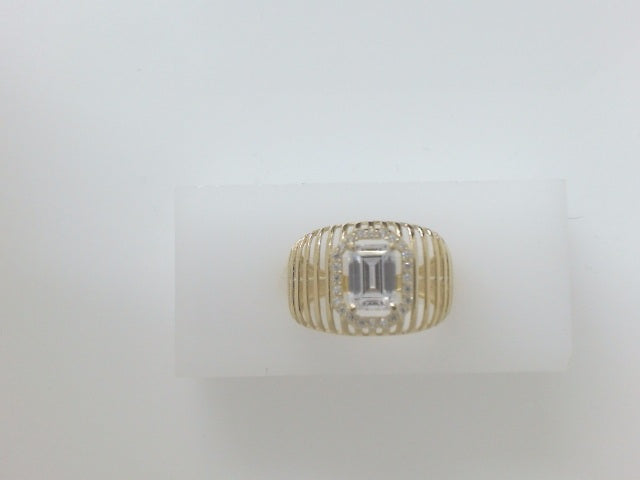 14k Yellow Gold Women's Ring 2.9g