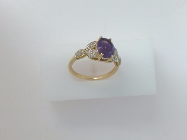 14k Yellow Gold Women's Ring 3.8g