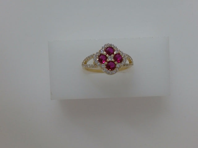 14k Yellow Gold Women's Ring 2.5g
