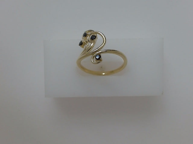 14k Yellow Gold Women's Ring 2.8g
