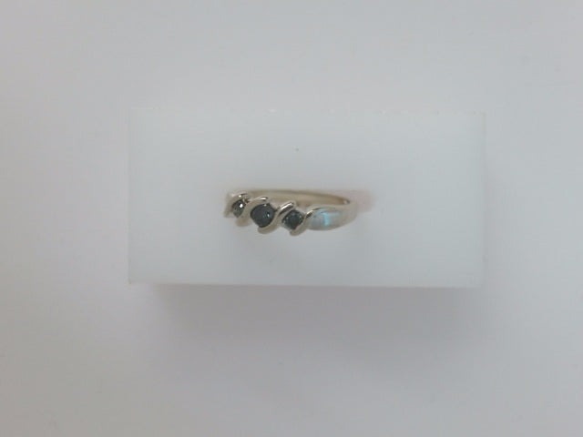 14k Yellow Gold Women's Ring 2.3g