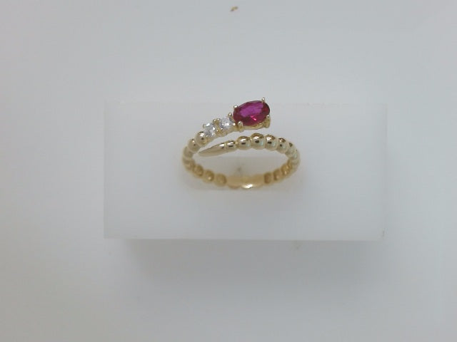 14k Yellow Gold Women's Ring 2.1g