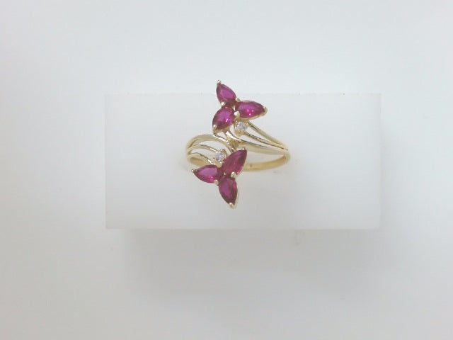 14k Yellow Gold Women's Ring 2.3g