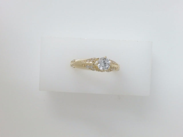 14k Yellow Gold Women's Ring 3.1g