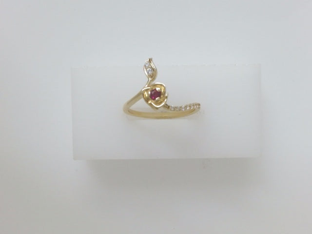 14k Yellow Gold Women's Ring 2.6g