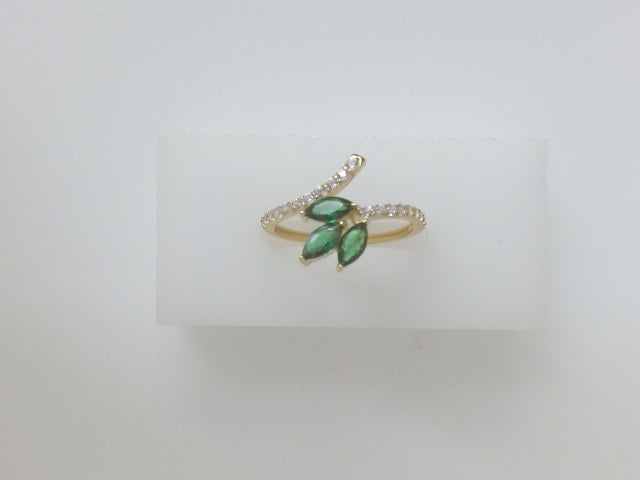 14k Yellow Gold Women's Ring 1.6g
