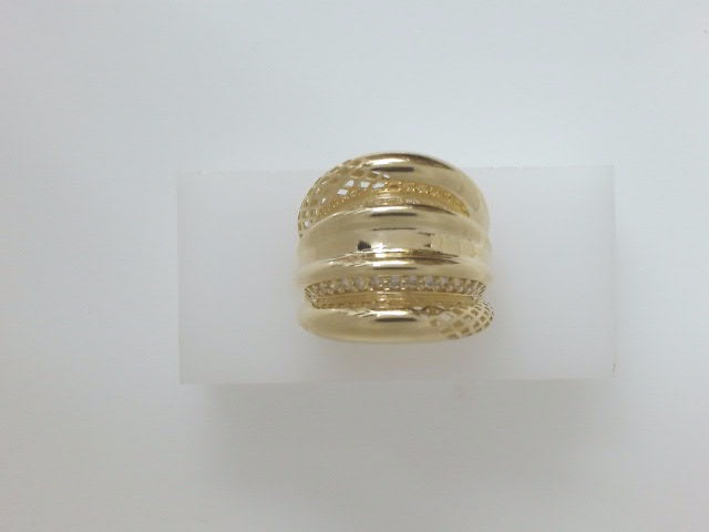 14k Yellow Gold Women's Ring 5.2g