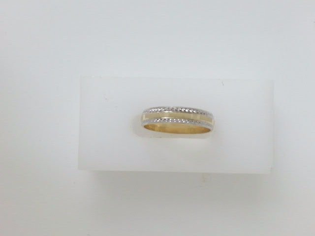 14k Yellow Gold Women's Ring 2.1g