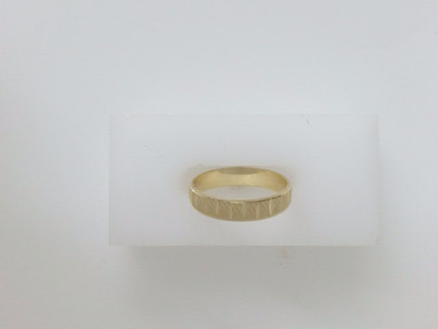 14k Yellow Gold Women's Ring 2.2g