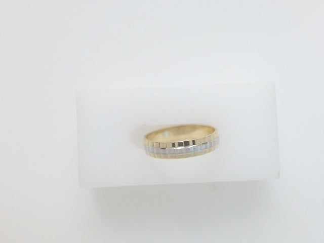 14k Yellow Gold Women's Ring 2.3g