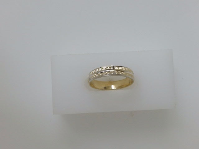 14k Yellow Gold Women's Ring 2.2g