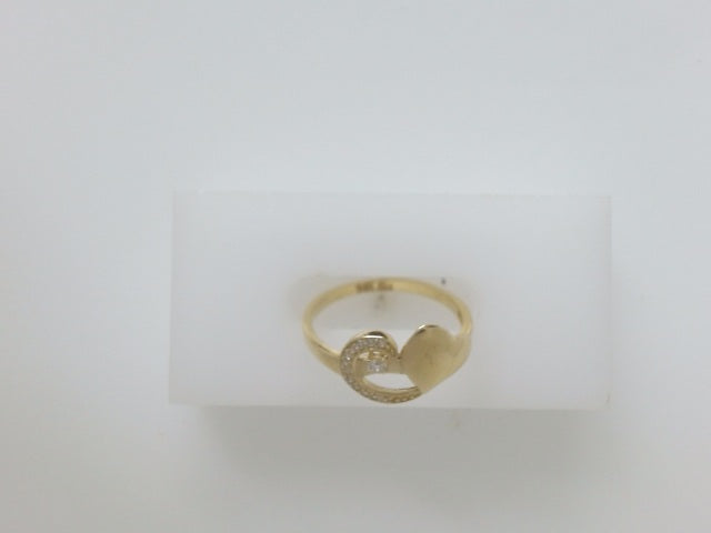 14k Yellow Gold Women's Ring 2.2g
