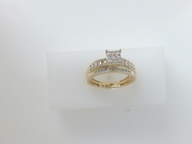 14k Yellow Gold Women's Ring 3.8g