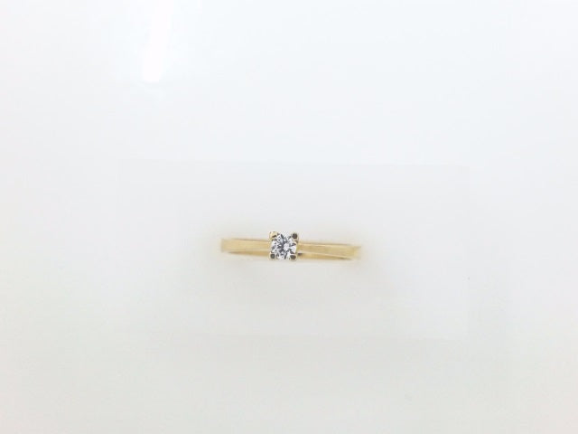 14k Yellow Gold Women's Wedding Ring 2.4g