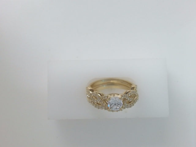 14k Yellow Gold Women's Wedding Ring 5.1g