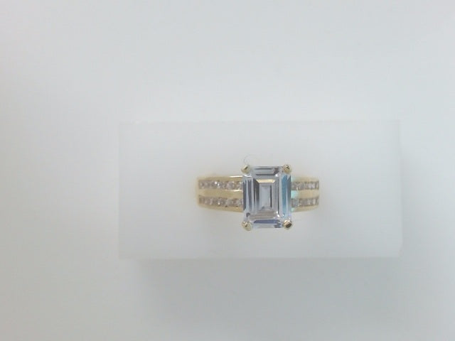 14k Yellow Gold Women's Wedding Ring 5.7g