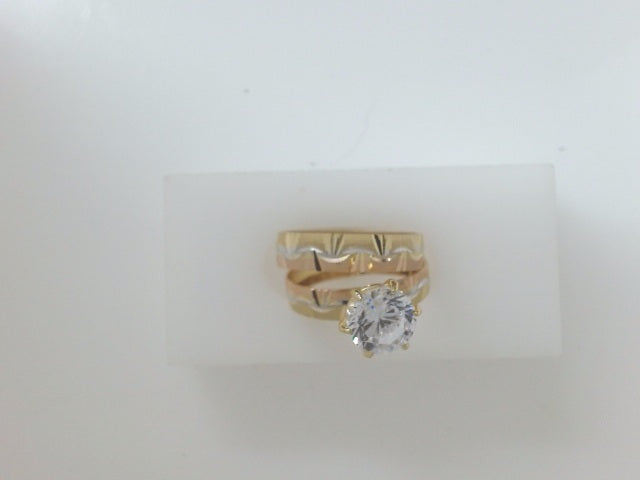 14k Yellow Gold Women's Wedding Ring 3.7g