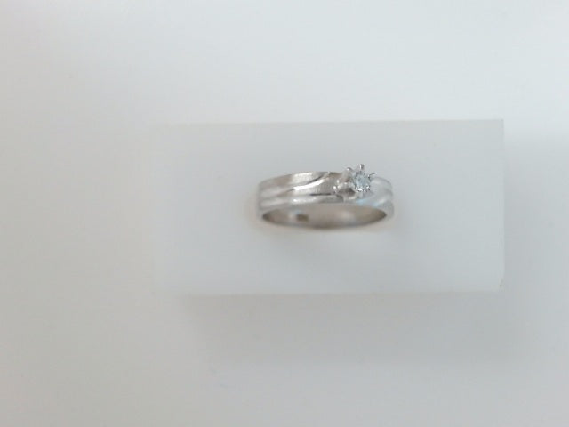 14k Yellow Gold Women's Wedding Ring 4.2g