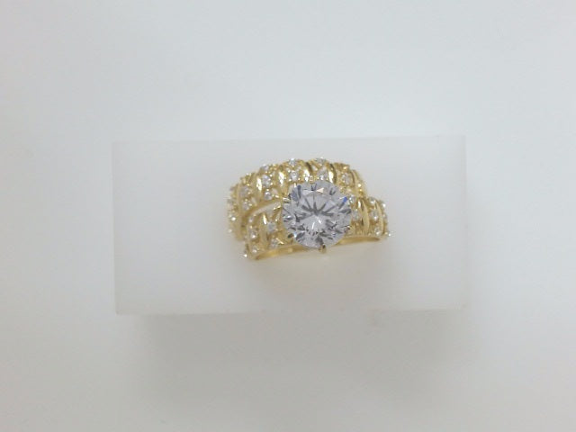 14k Yellow Gold Women's Wedding Ring 4.4g