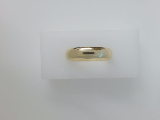14k Yellow Gold Men's Wedding Ring 2.4g