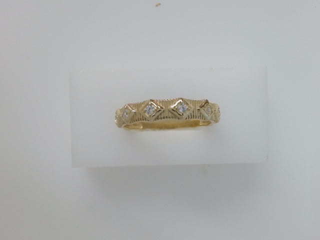 14k Yellow Gold Men's Wedding Ring 4g