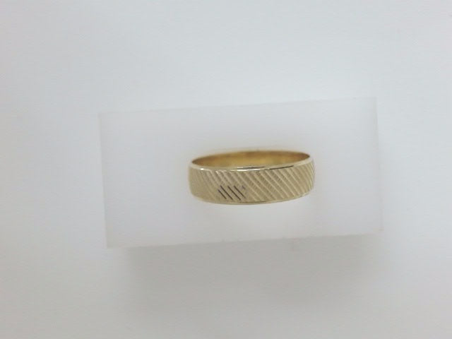 14k Yellow Gold Men's Wedding Ring 3.3g