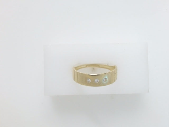 14k Yellow Gold Men's Wedding Ring 1.9g
