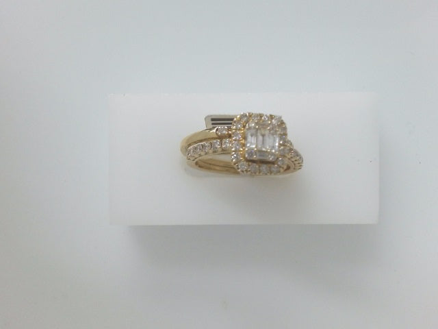 14k Yellow Gold Diamond Women's Wedding Ring 26.4g
