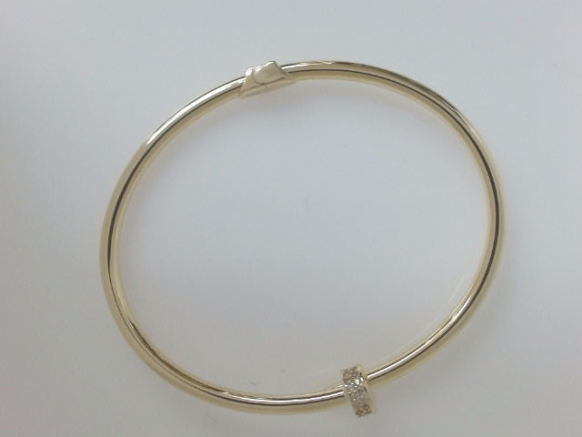 14k Yellow Gold Women's Bangle 7.7g