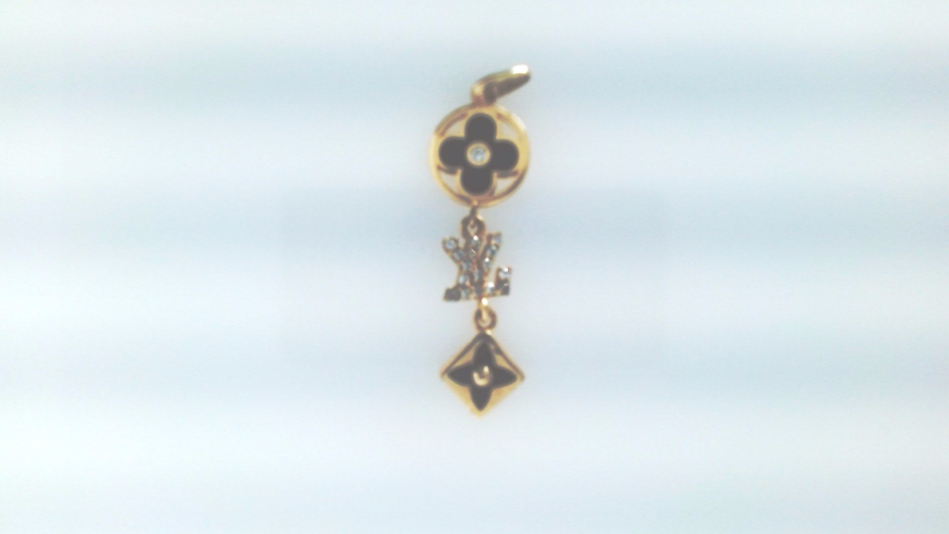 14k Yellow Gold Unisex Pendant 1.4g
