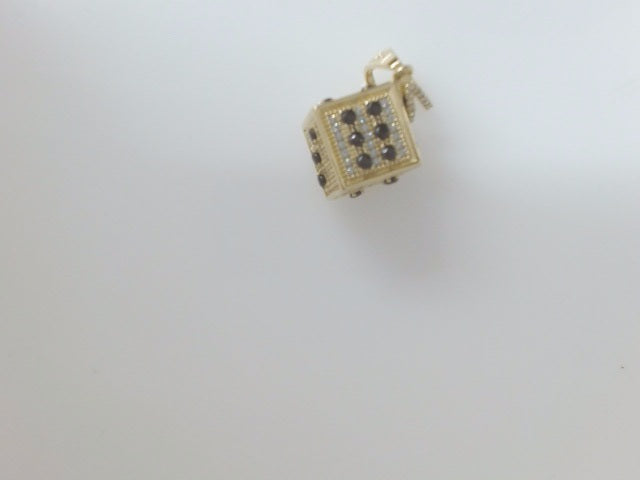 14k Yellow Gold Unisex Pendant 8.2g