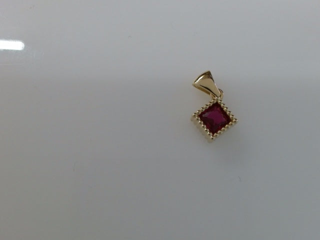 14k Yellow Gold Unisex Pendant 1.5g