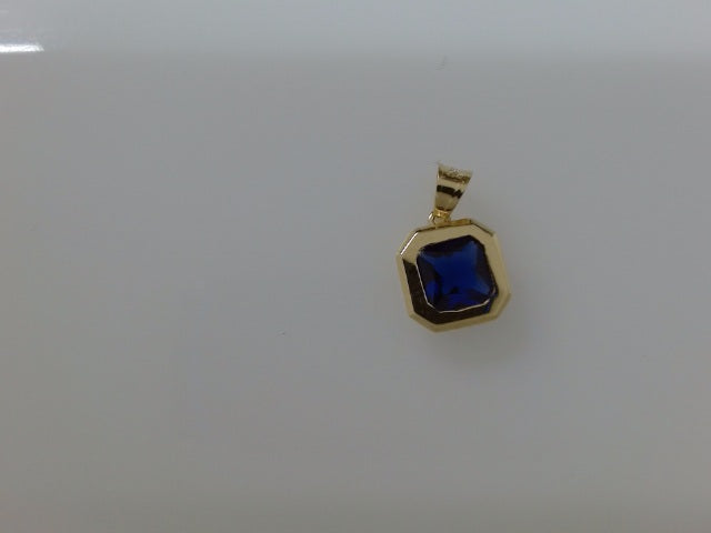 14k Yellow Gold Unisex Pendant 1.6g