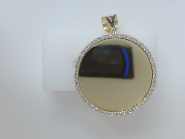 14k Yellow Gold Unisex Pendant 7.6g