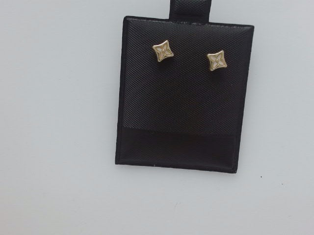 14 KT ARETES