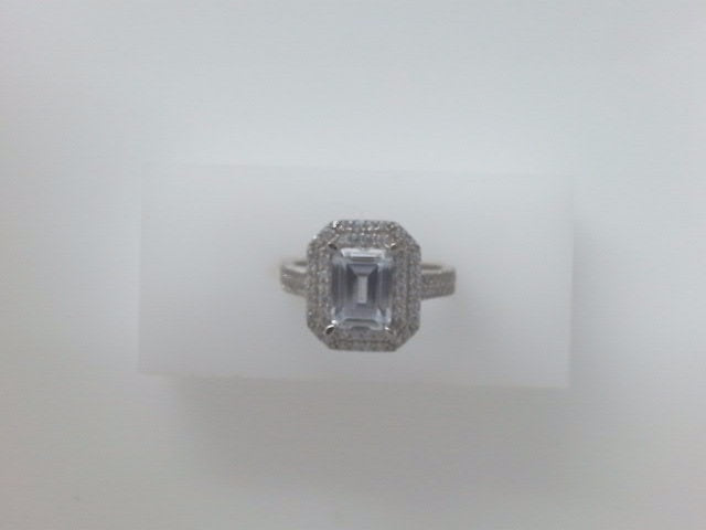 10k Yellow Gold Woman's Ring 3.1g