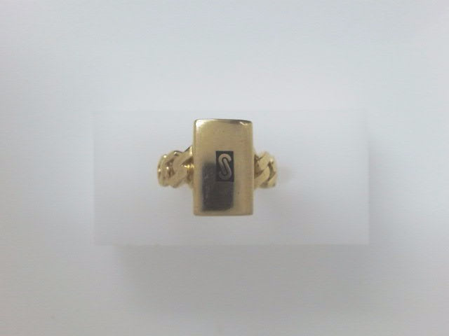10k Yellow Gold Woman's Ring 2.2g