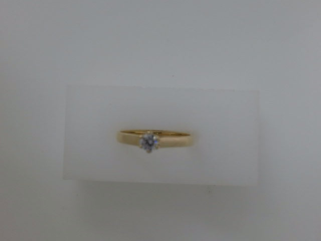 10k Yellow Gold Woman's Ring 2.1g