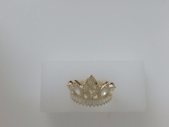 10k Yellow Gold Woman's Ring 3.5g