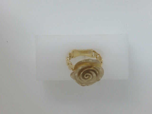 10k Yellow Gold Woman's Ring 3.3g