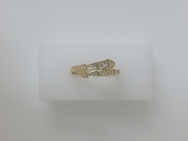 10k Yellow Gold Woman's Ring 1.9g
