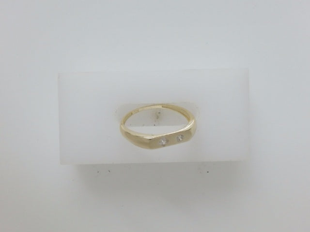 10k Yellow Gold Woman's Ring 1.2g