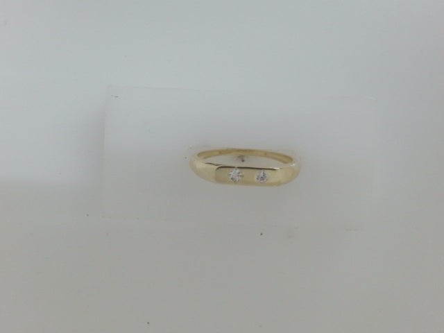 10k Yellow Gold Woman's Ring 1.2g