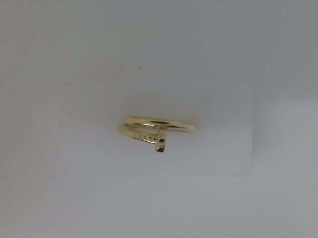 10k Yellow Gold Woman's Ring 2.2g
